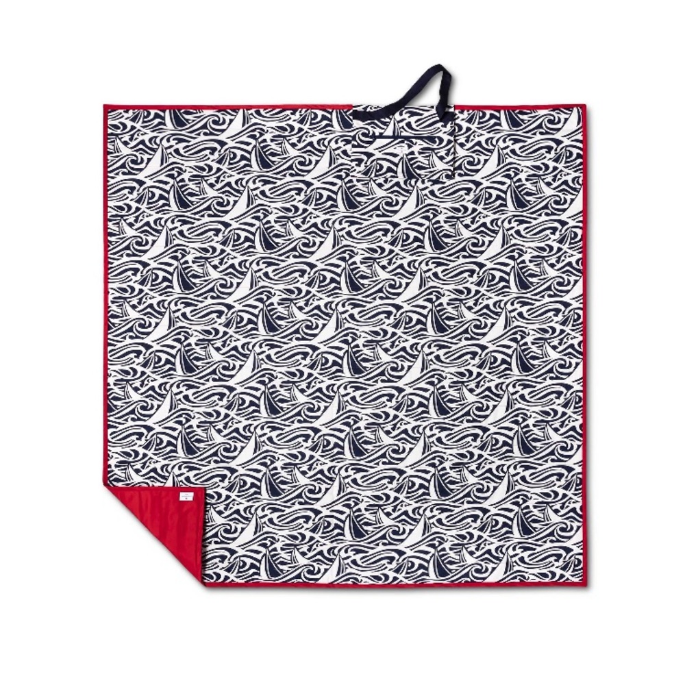 Rough Seas Outdoor Blanket, Vineyard Vines